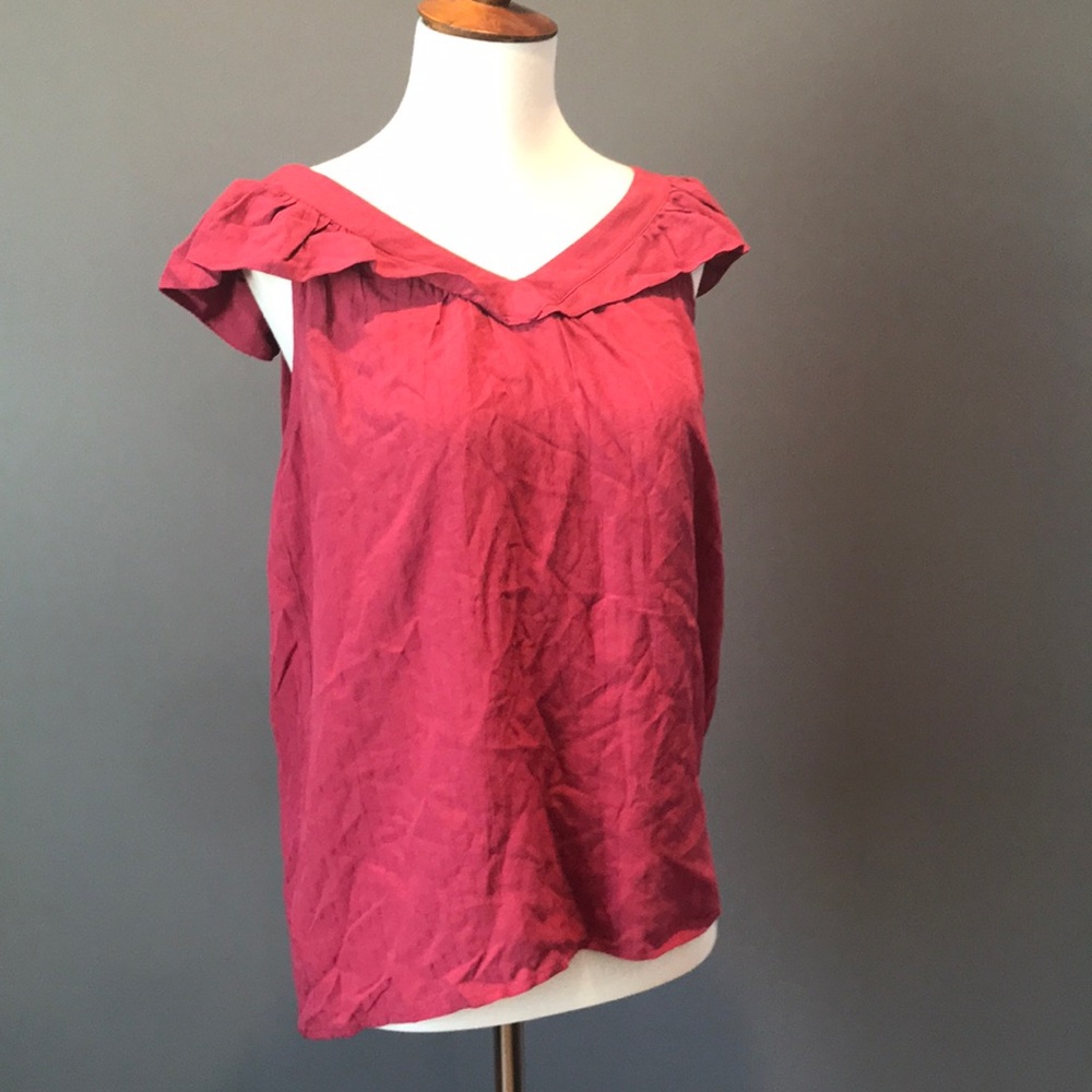 NWT LOFT blouse. Size XS